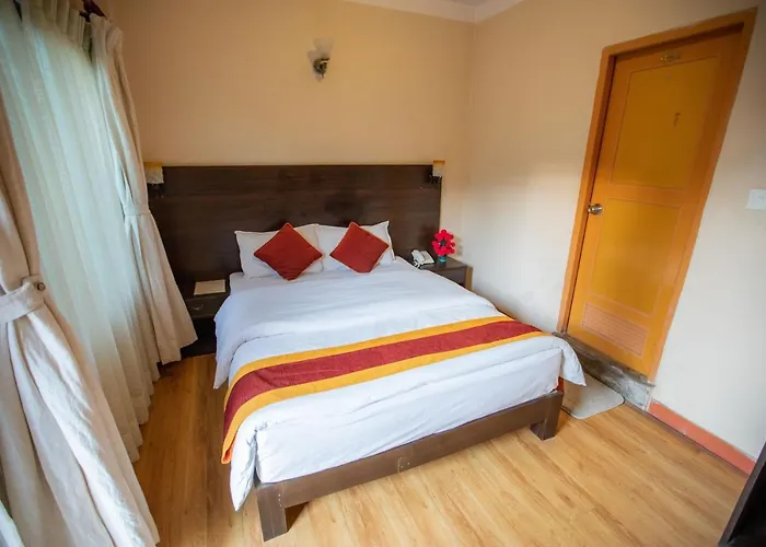Sunny Hotel
