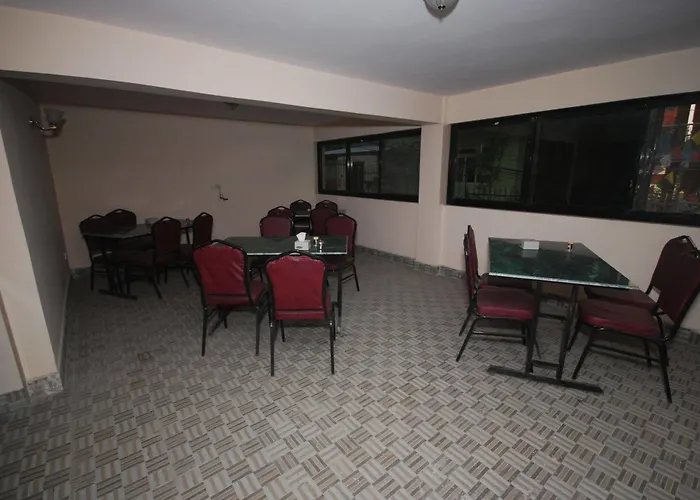 Sunny Hotel